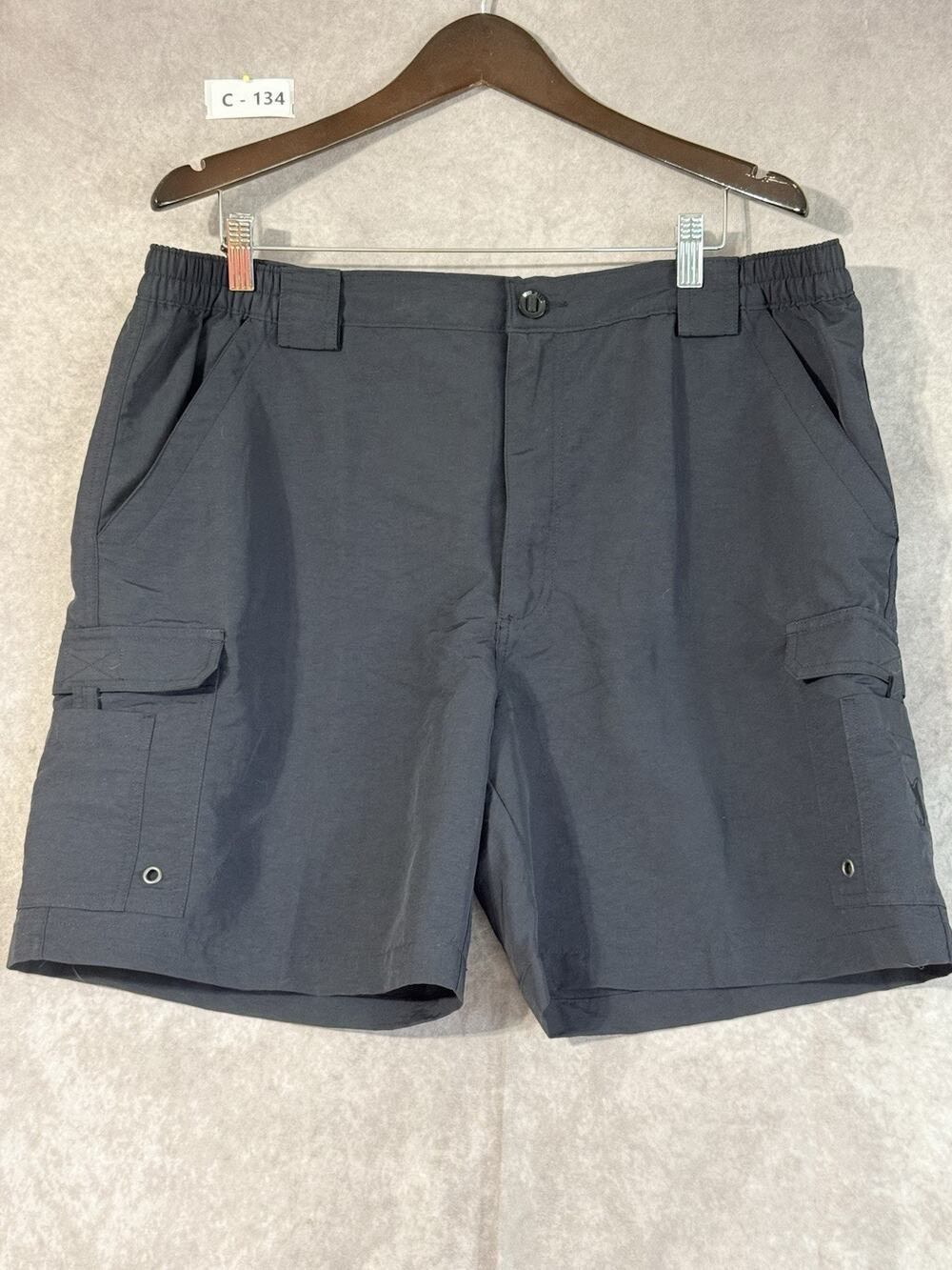 Reel Legends Cargo Shorts Men's XL Black Outdoors